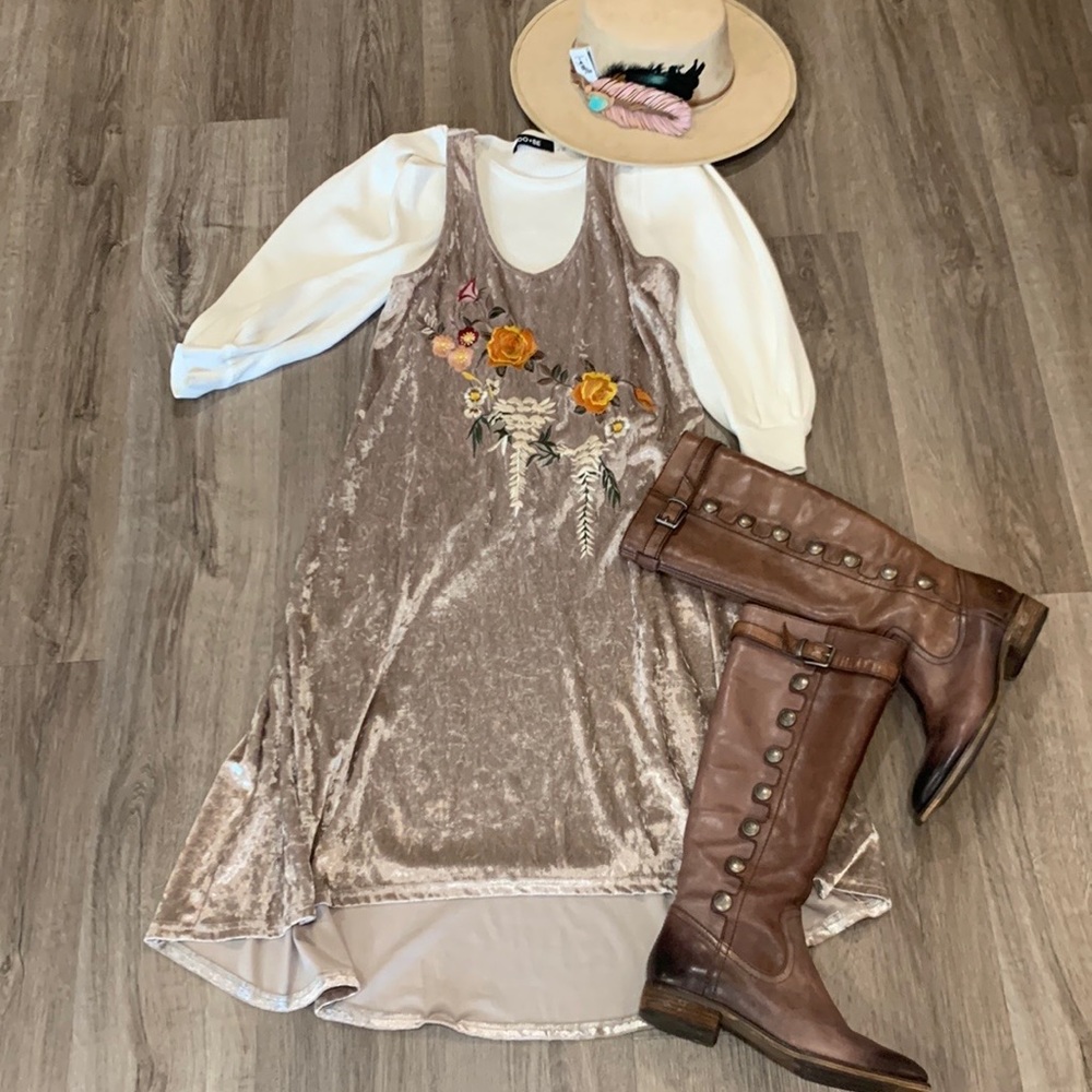 Mystree Dress - Picture 15 of 15